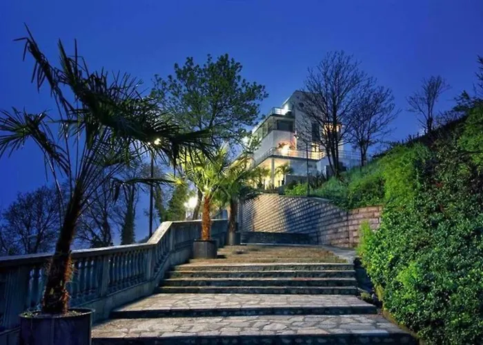 Comfy In The Heart Of