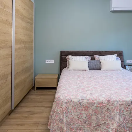 Comfy In The Heart Of Apartman *